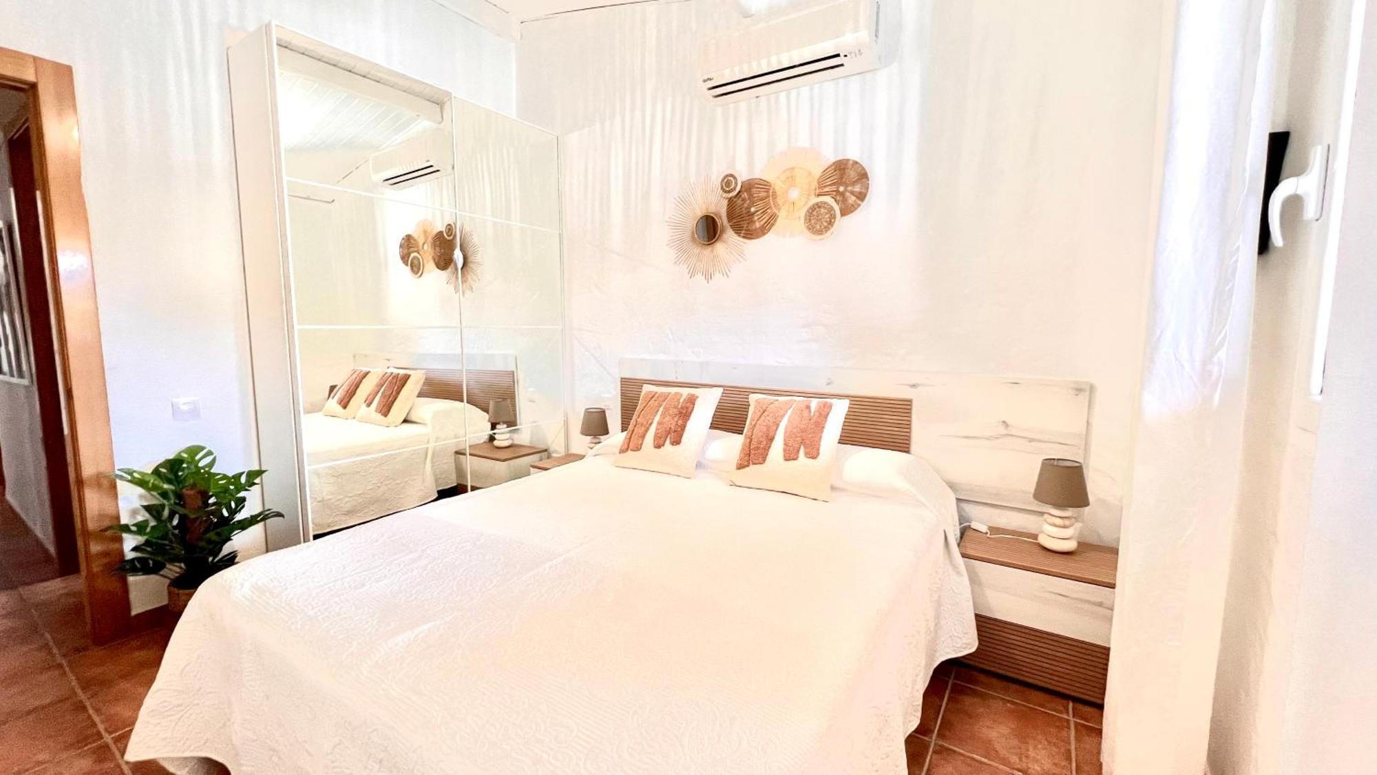 Oasis Beach Holiday Home With Jacuzzi ปลายา เดล อิงเกลส ภายนอก รูปภาพ