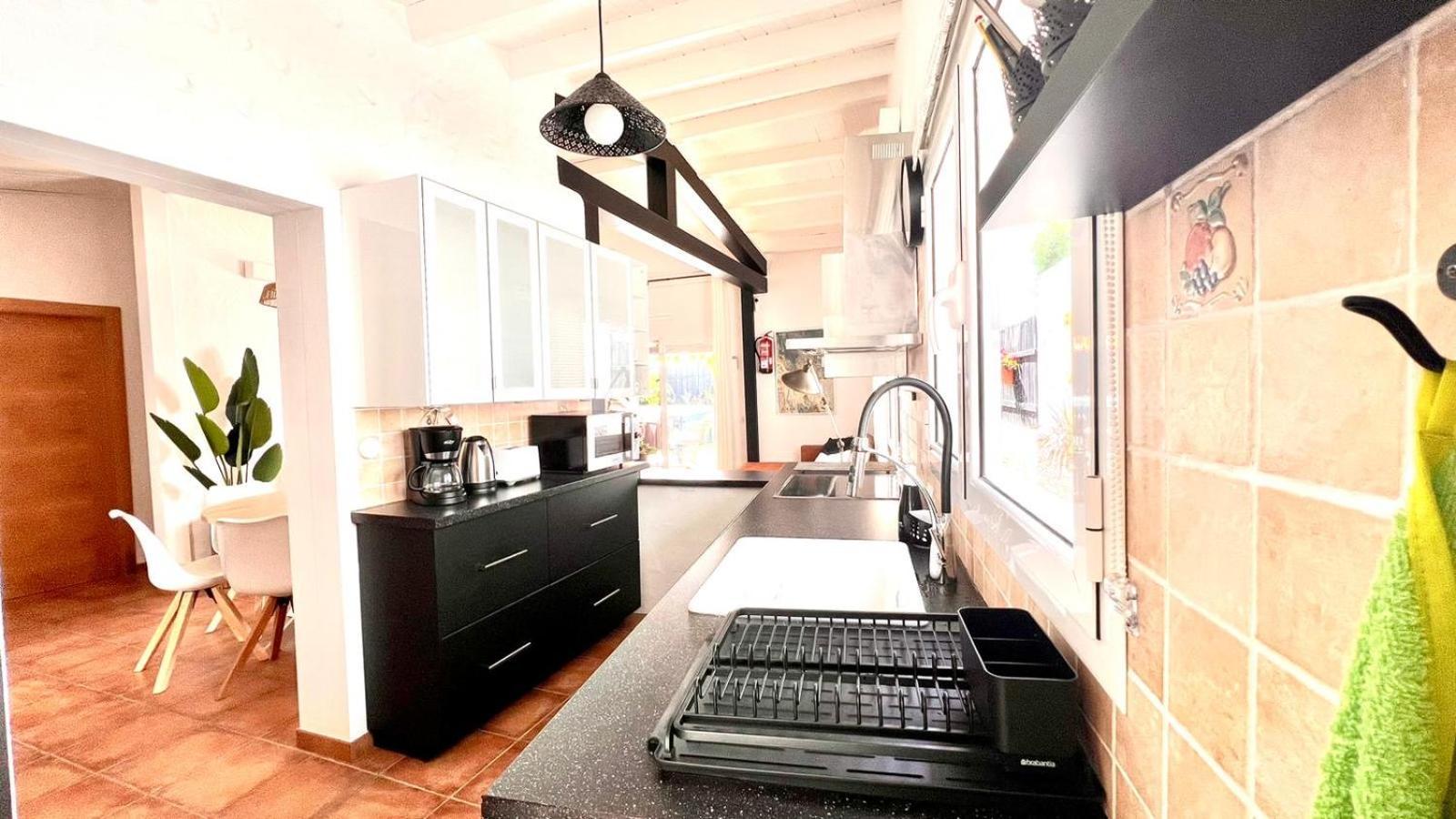Oasis Beach Holiday Home With Jacuzzi ปลายา เดล อิงเกลส ภายนอก รูปภาพ